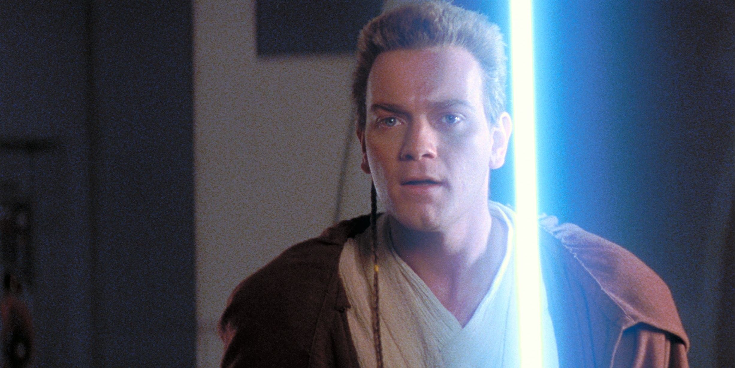 Obi-Wan Kenobi lightsaber Cropped