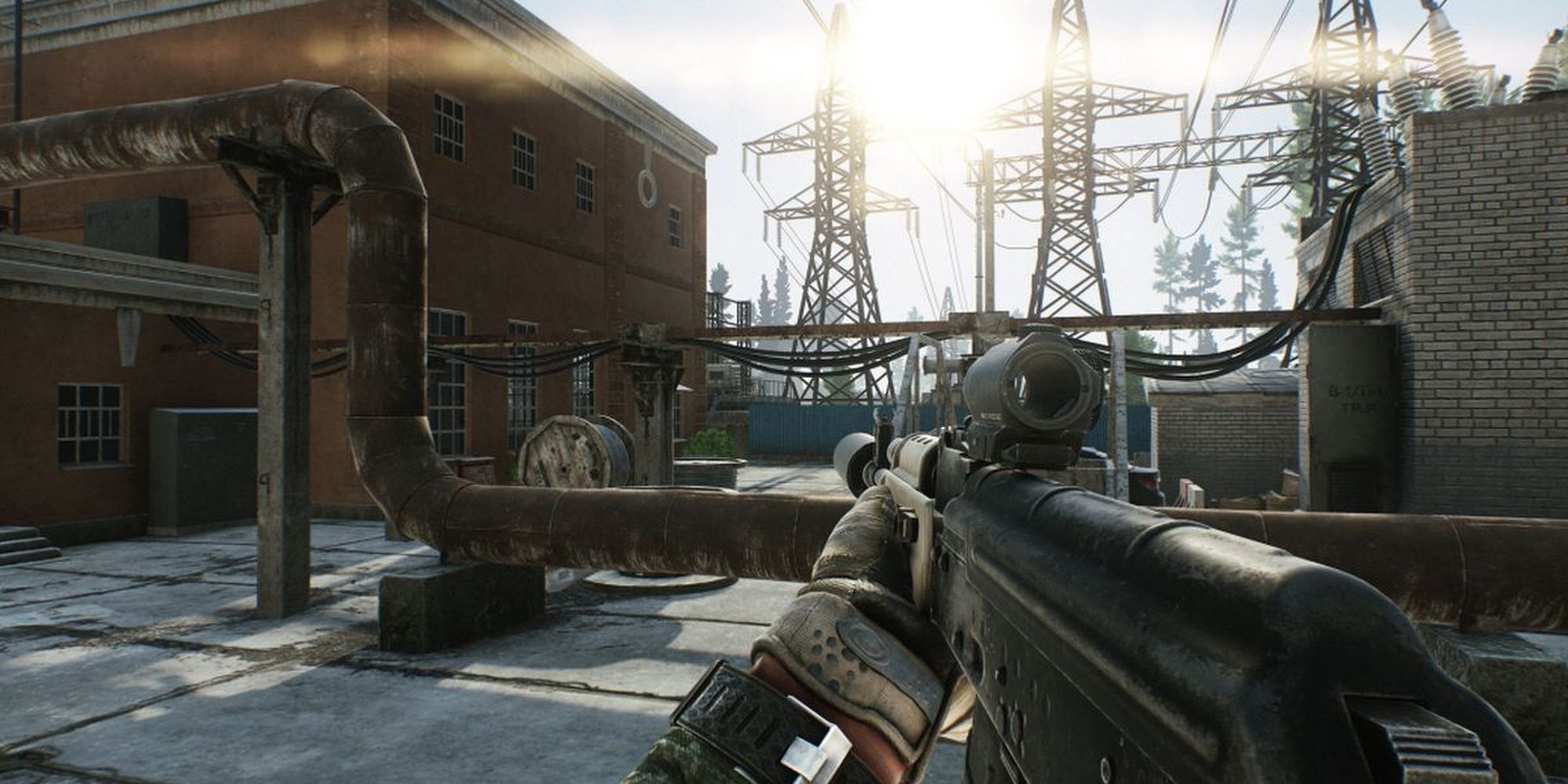 Player on a roof in Escape From Tarkov Cropped