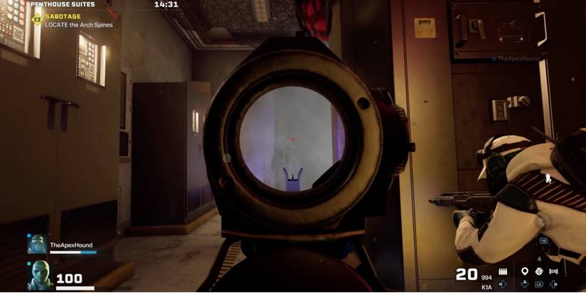 Rainbow Six Extraction - Equip Attachments on Weapons - Player uses sight attachment on rifle