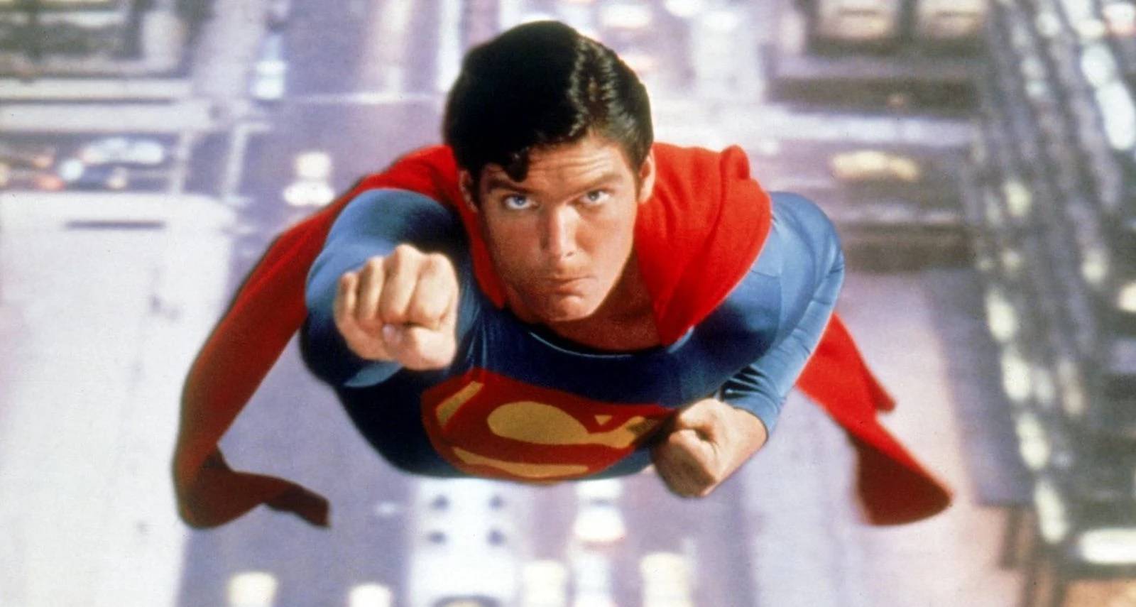 Superman flying over Metropolis in Superman The Movie