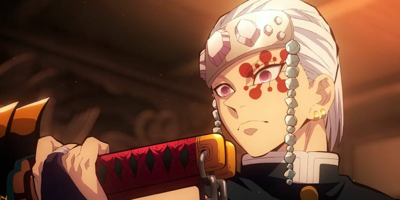 Tengen Uzui using his swords