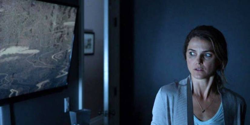 dark skies keri russel