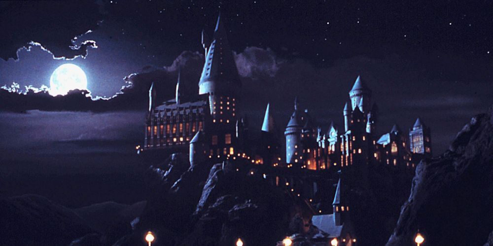 hogwarts-at-night