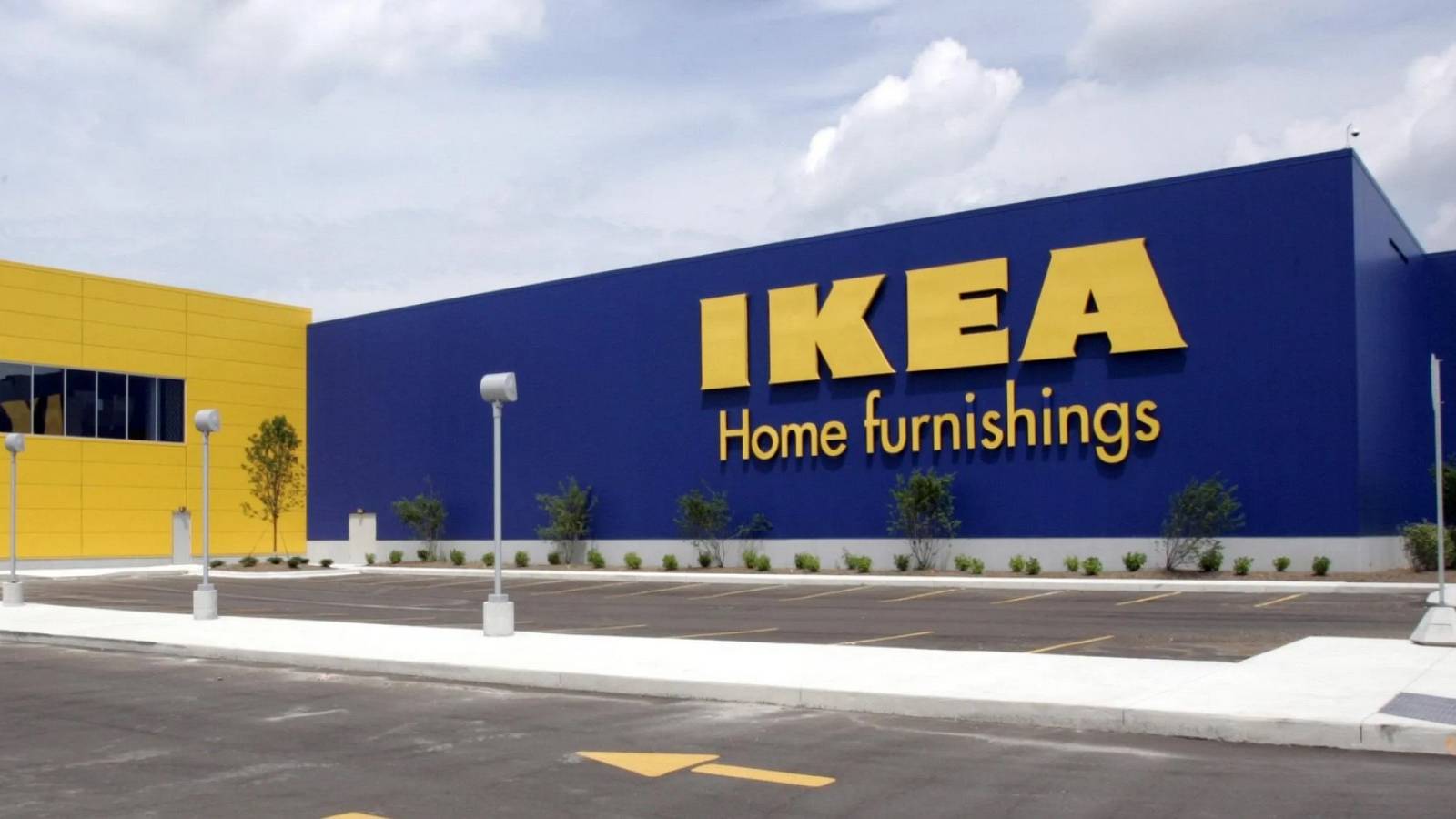 ikea-playstation-5-xbox-series-x