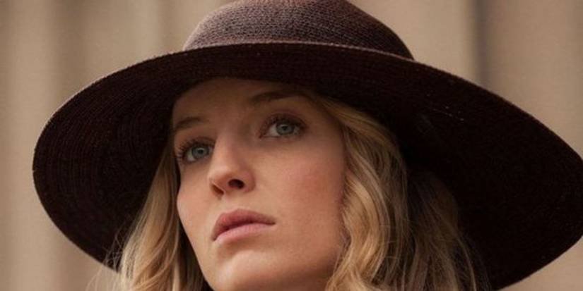 An image of Grace Shelby from TV show Peaky Blinders.