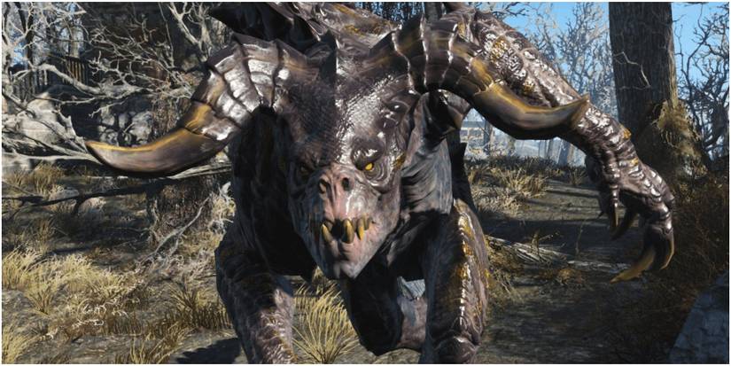 Deathclaw running.