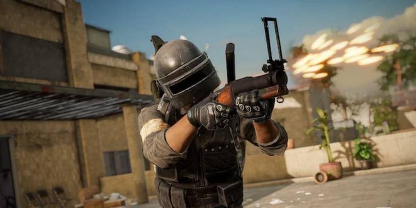 pubg character using grenade launcher 