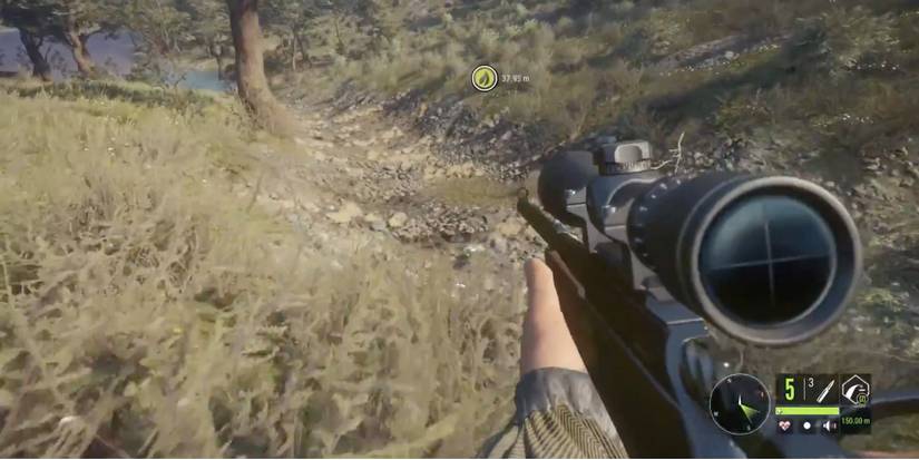 Best Reserves in TheHunter - Call of the Wild - Parque Fernando - Player walks in the valley to hunt medium-sized animals