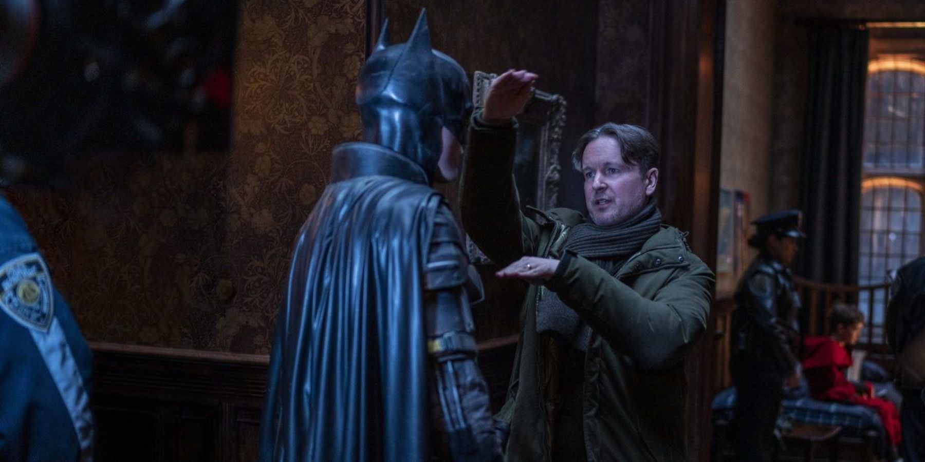 Matt Reeves behind the scenes in The Batman