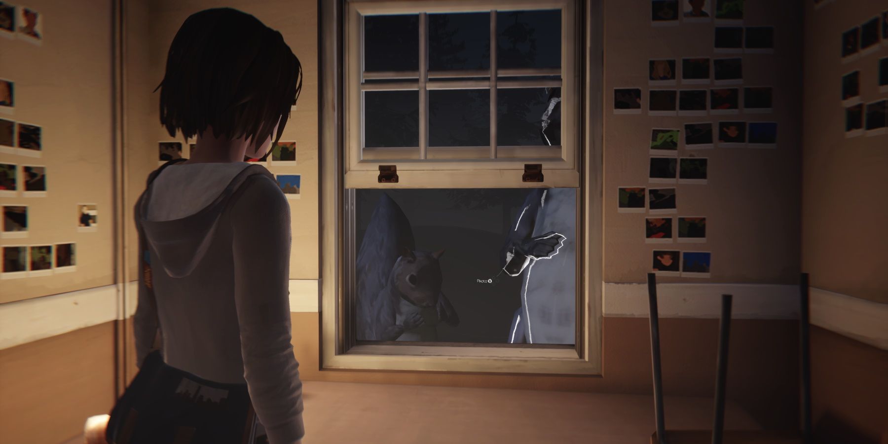 Max looking at giant squirrels out a window during Episode 5 of Life is Strange Remastered
