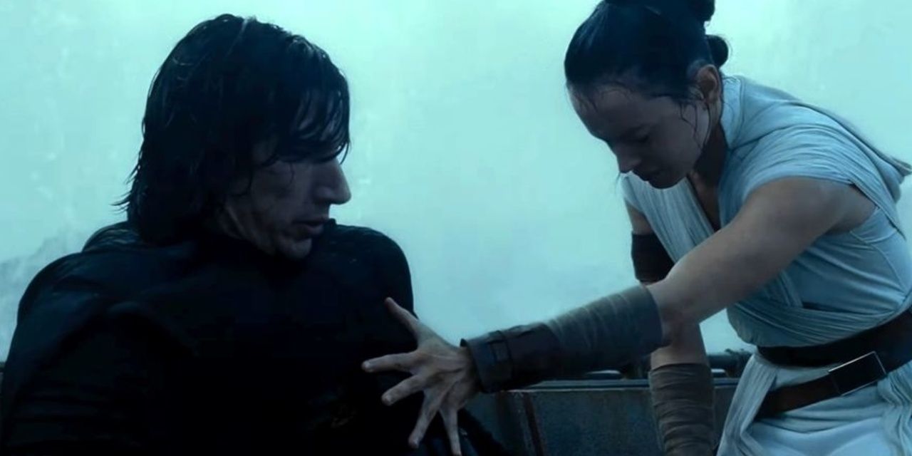 Rey, Kylo Ren, and Force Heal in Star Wars: The Rise of Skywalker