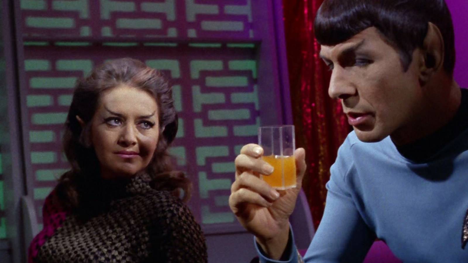 Spock with a Romulan woman