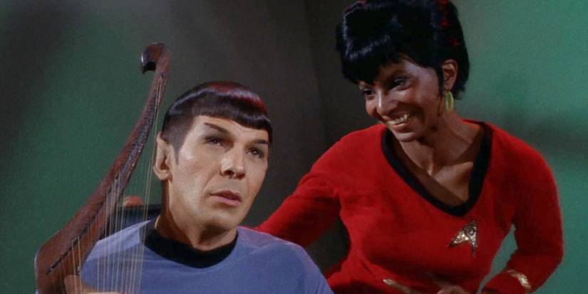 Spok and hura Star Trek