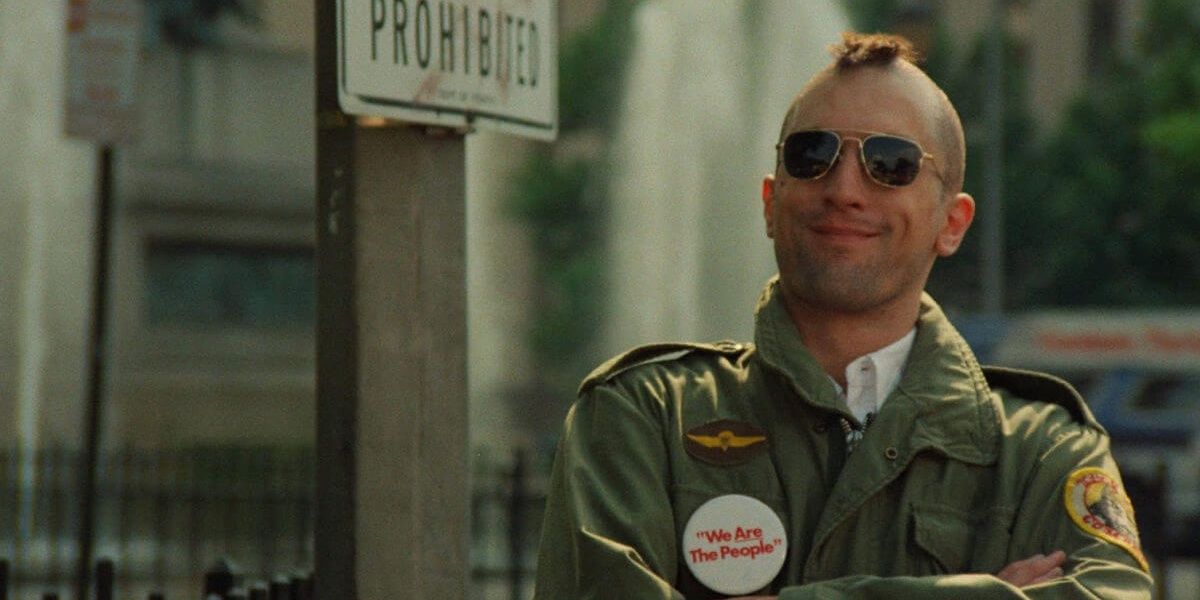 Rober De Niro as Travis Bickle, sporting a mohawk, in the movie Taxi Driver