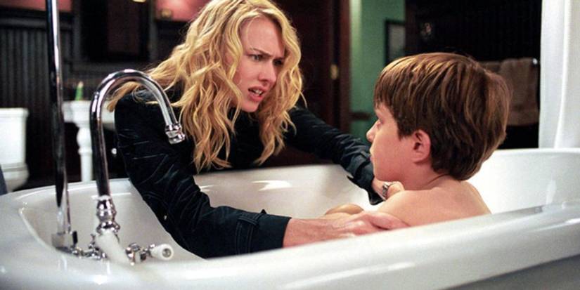 Rachel (Naomi Watts) and Aidan (David Dorfman) in The Ring Two