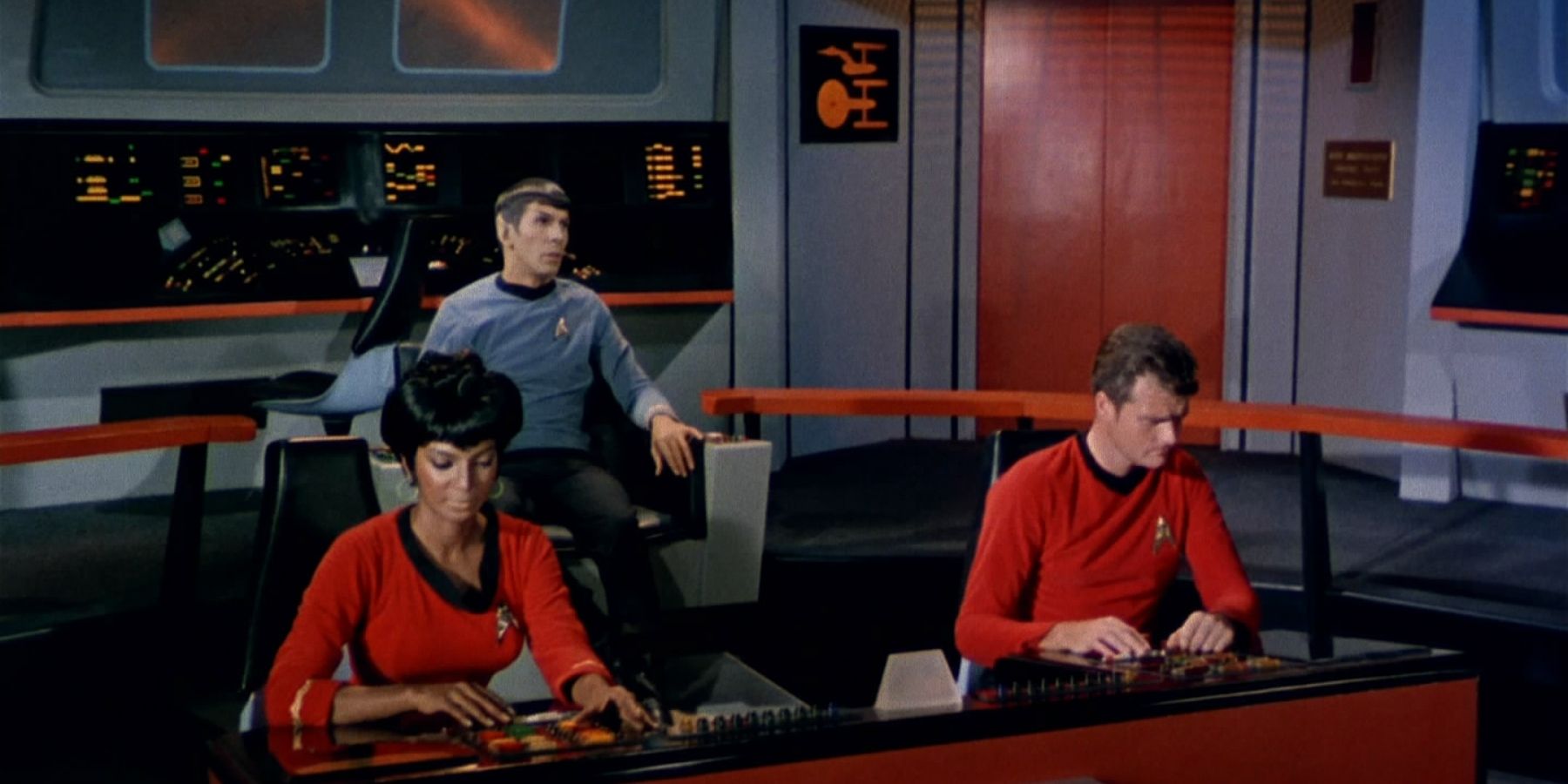 Ухура в Command Star Trek