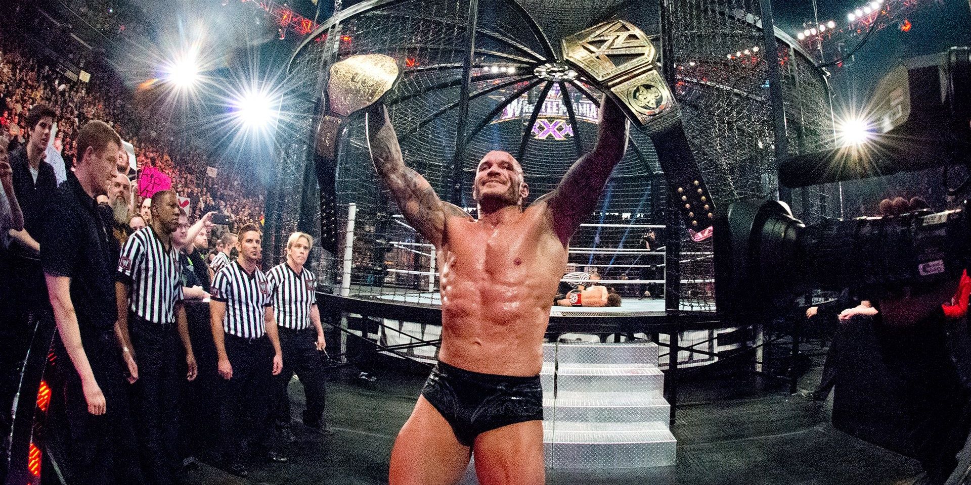 Рэнди Ортон делает ставки на чемпионство WWE и мира в супертяжелом весе