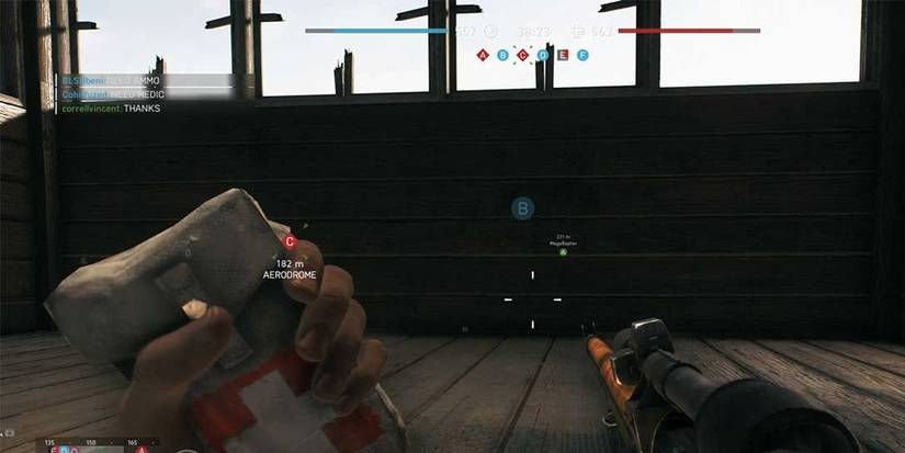 battlefield 5 player using a health bandage game