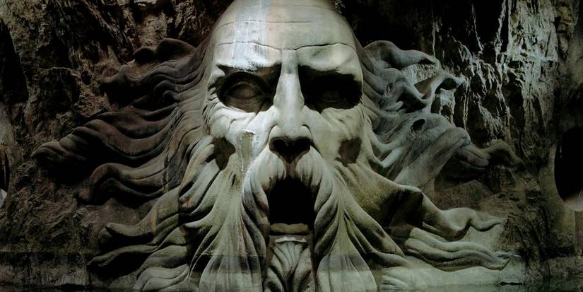 harry-potter-salazar-slytherin-statue