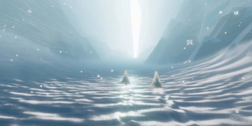 Two players reaching the end of Journey 