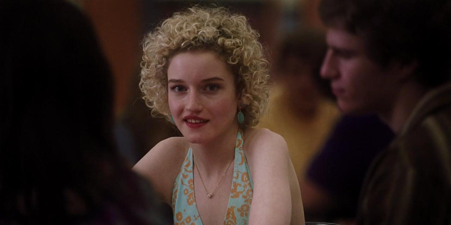 The Julia Garner 'Modern Love' Episode Will Creep You Out More Than Any  Horror Film