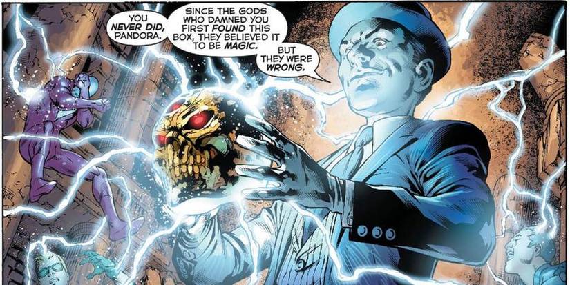 Batman: Weirdest Versions Of Alfred In The Comics