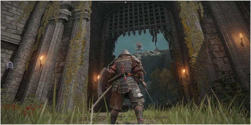 Elden Ring the giant at Gatefront