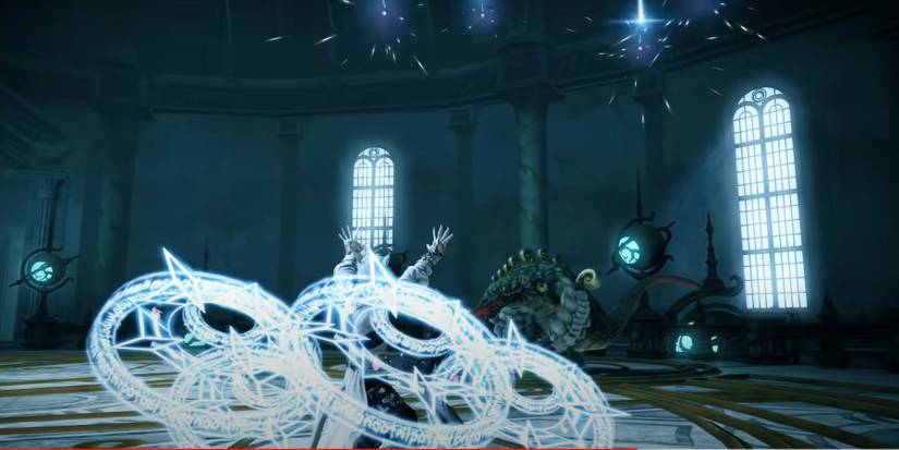 FF14 A Sage creating a spell