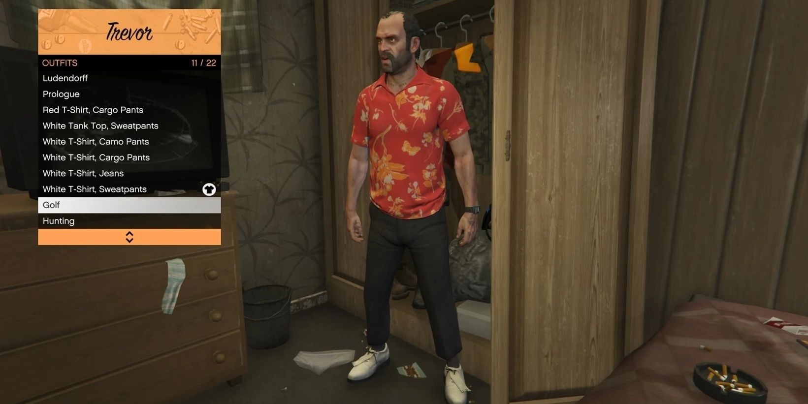 Trevor standing in a Hawaiian shirt for the clothing menu in Grand Theft Auto V
