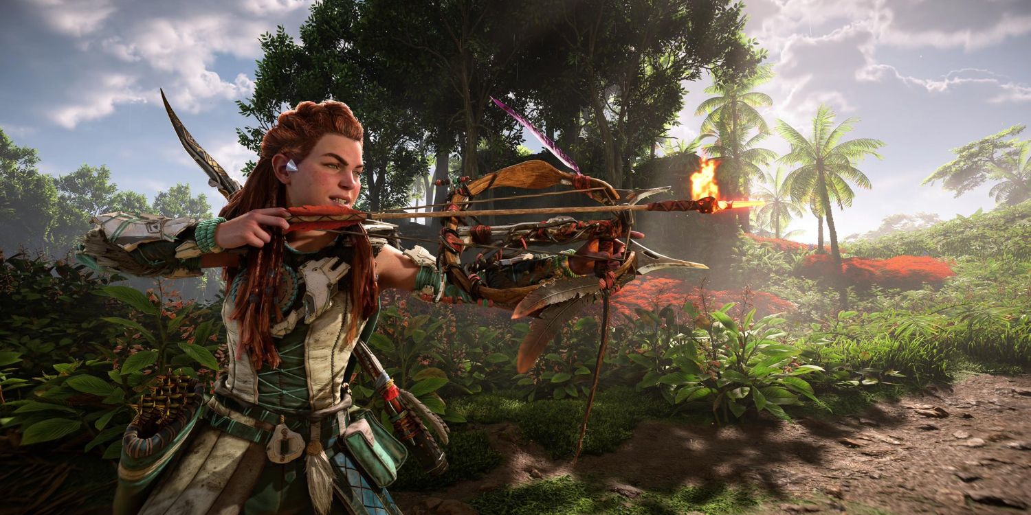 aloy in a green and white outfit holding a small, flat bow with a flame-tipped arrow knocked