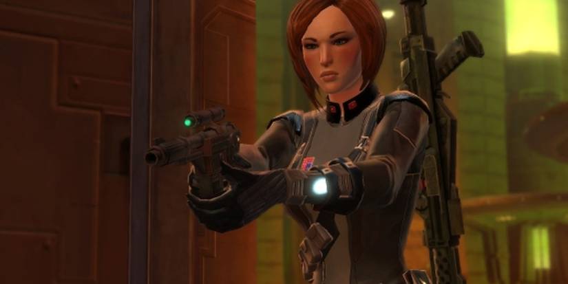 Imperial Agent brandishing a pistol