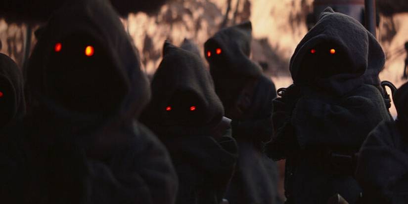 Star Wars Jawas glowing eyes up close