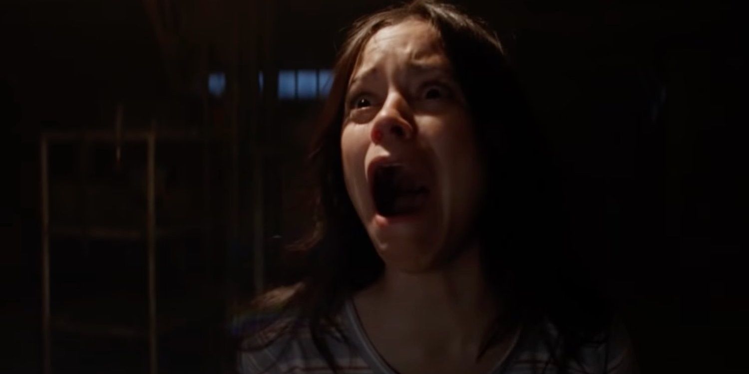 Jenna Ortega screaming in the basement in X