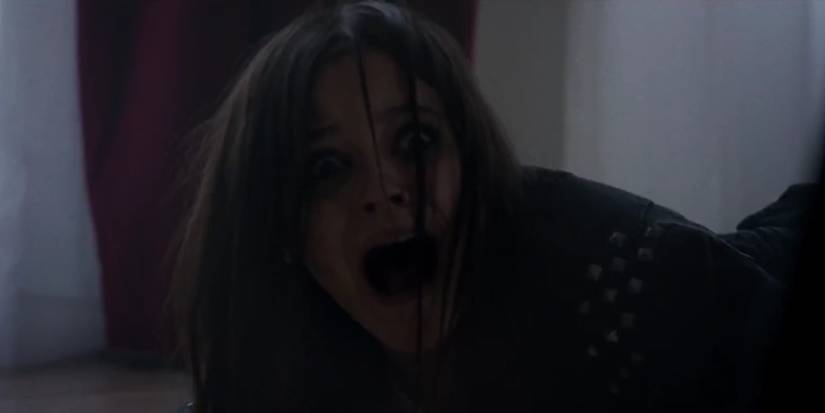 Jenna Ortega screaming in the opening scene of Studio 666