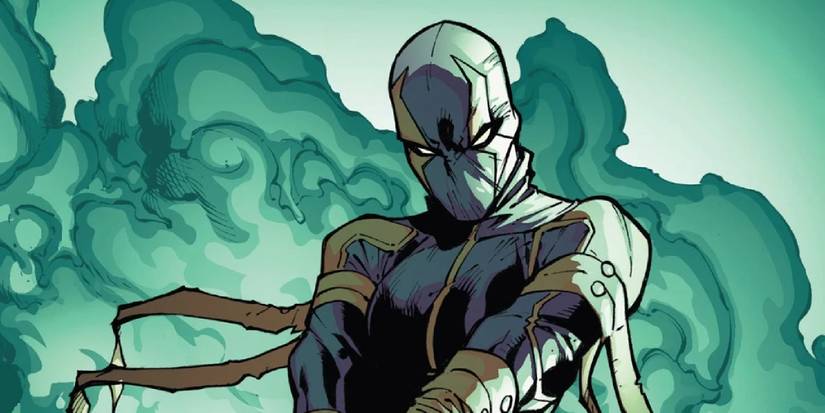 Yuri Watanabe's Wraith standing in front of a green smoke cloud