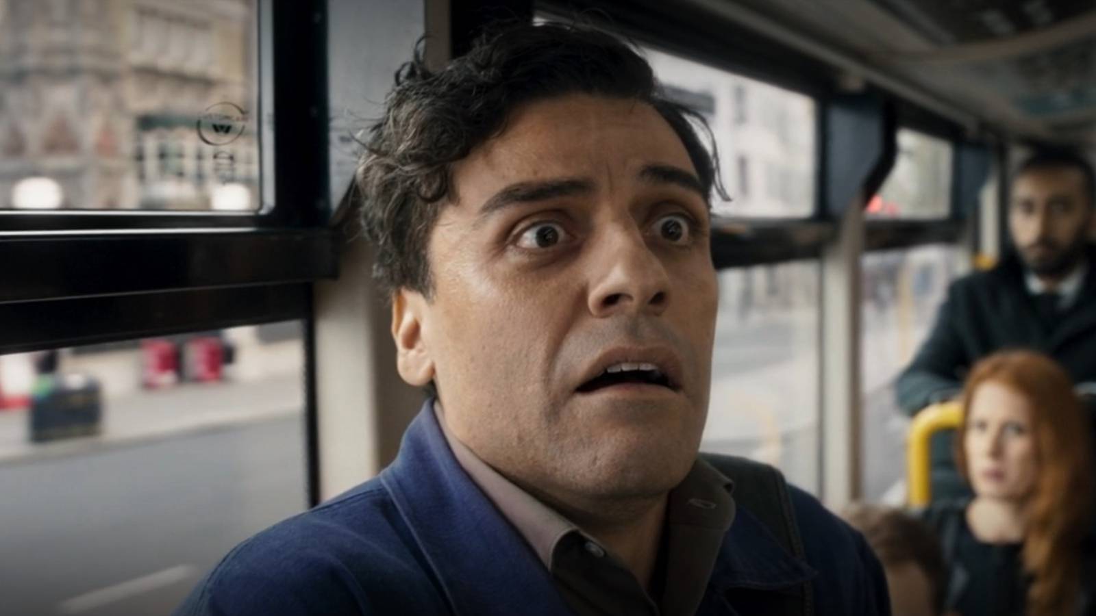 Oscar Isaac Steven shocked in Bus Moon Knight