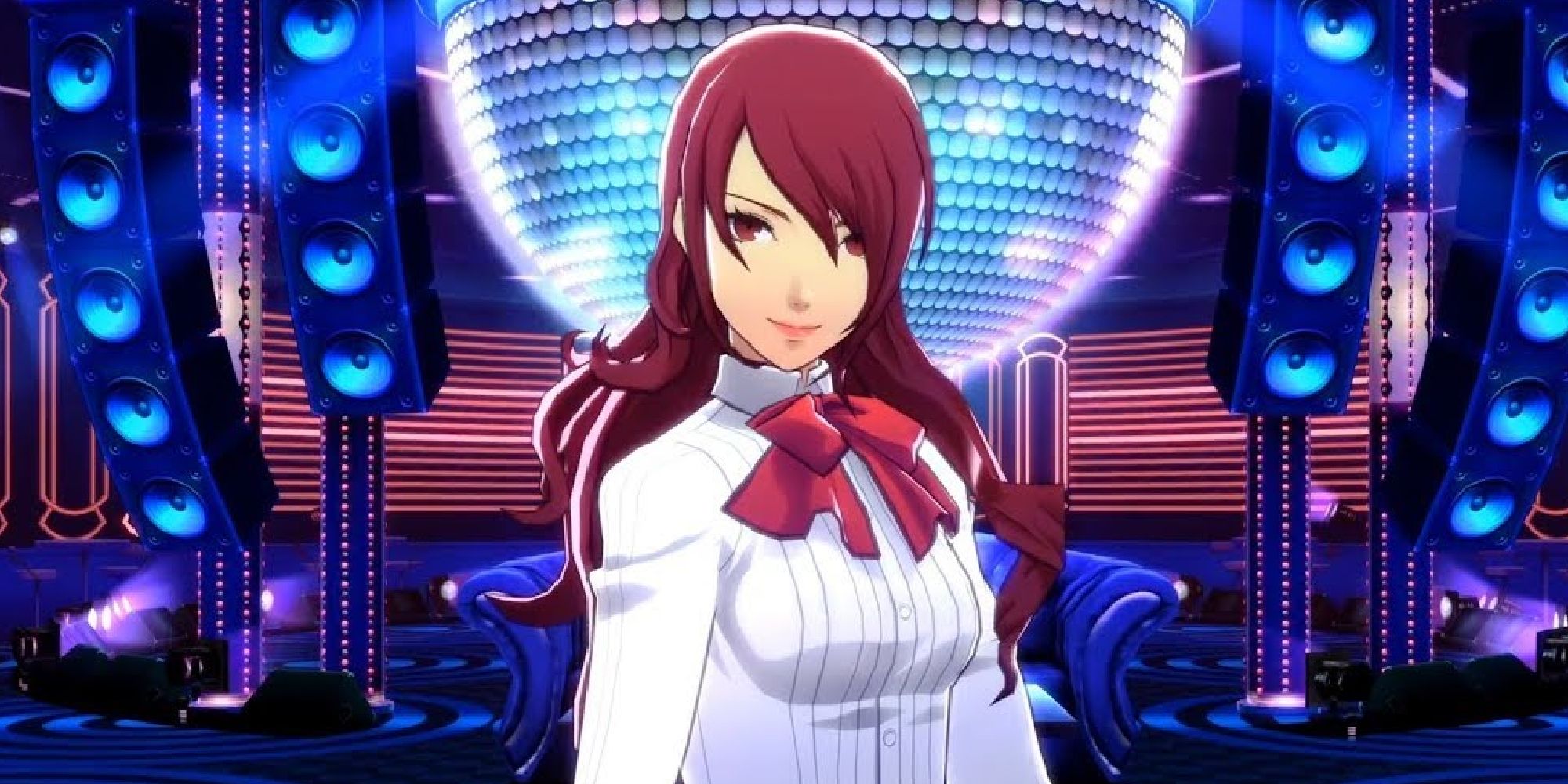 Mitsuru facing the player while standing in a music club