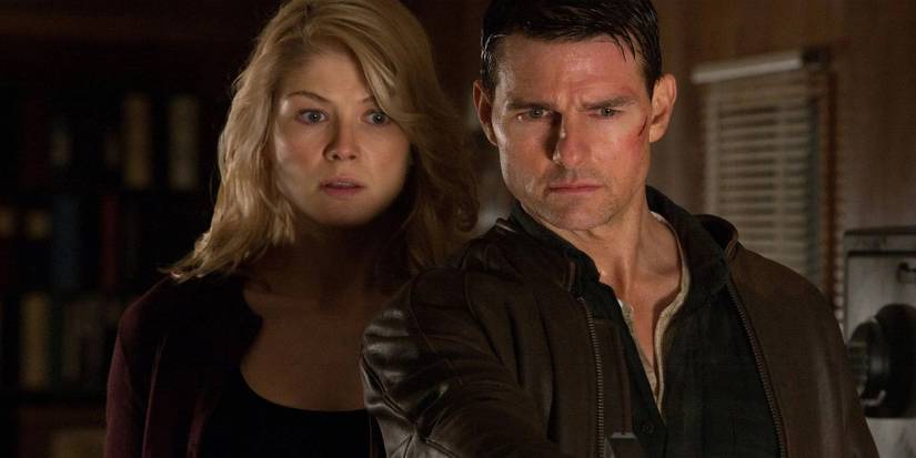 Rosamund-Pike-Tom-Cruise-Jack-Reacher