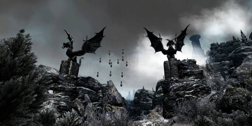 Savage Lands - Two large dragons.