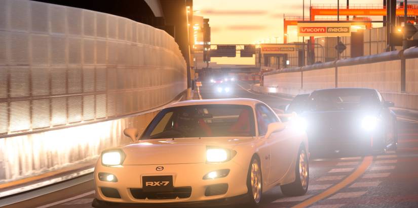 grand turismo 7 cars coming around a corner 