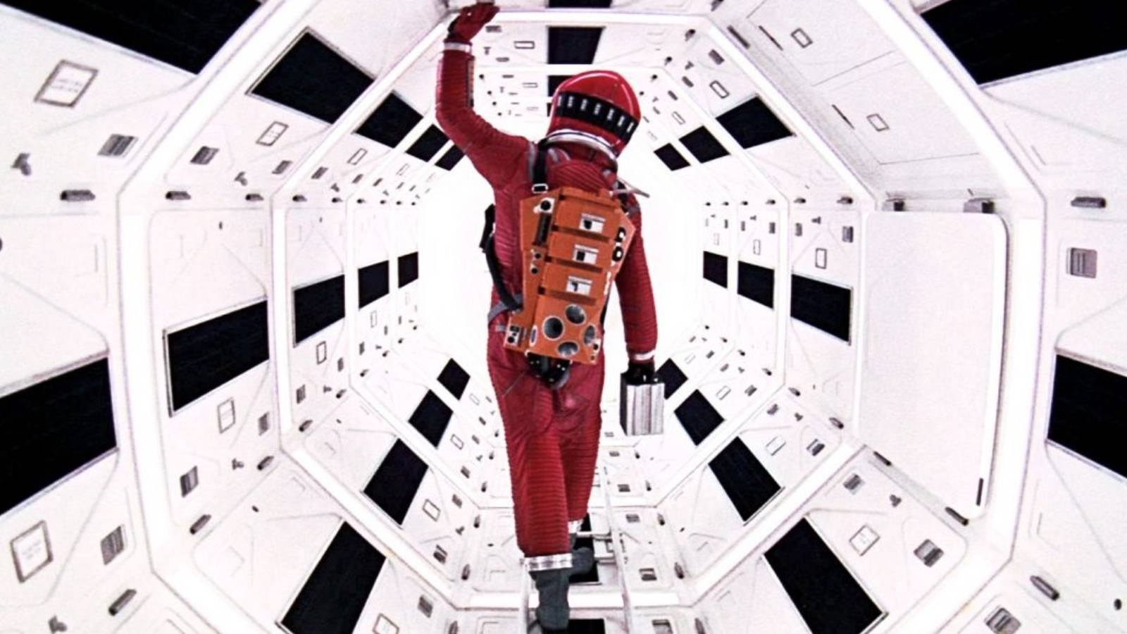 2001_ A Space Odyssey_Inside Ship