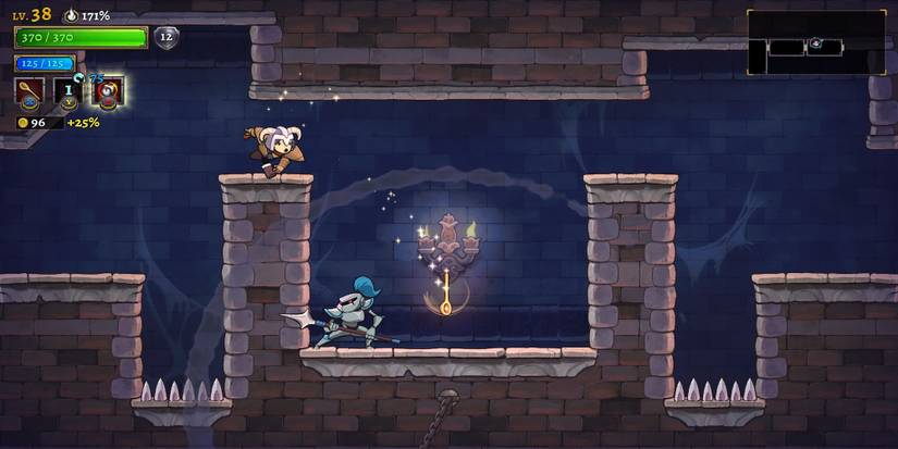 Fighting enemies in Rogue Legacy 2
