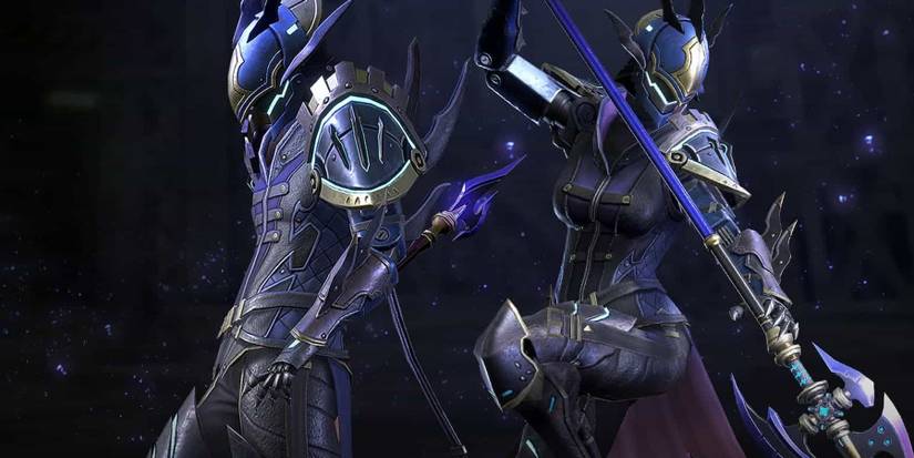 A Dragoon showing off their outfit