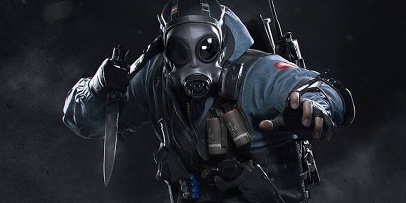 A knife user in Crossfire X