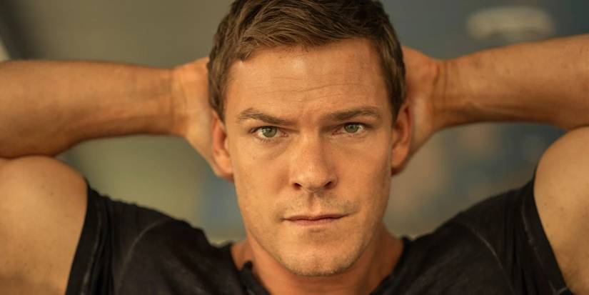 Alan-Ritchson-Reacher