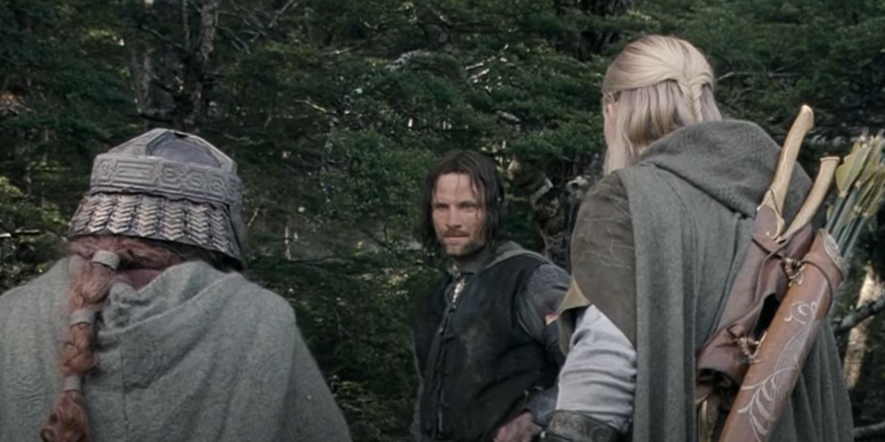 Aragorn, Legolas and Gimli decide to chase the hobbits