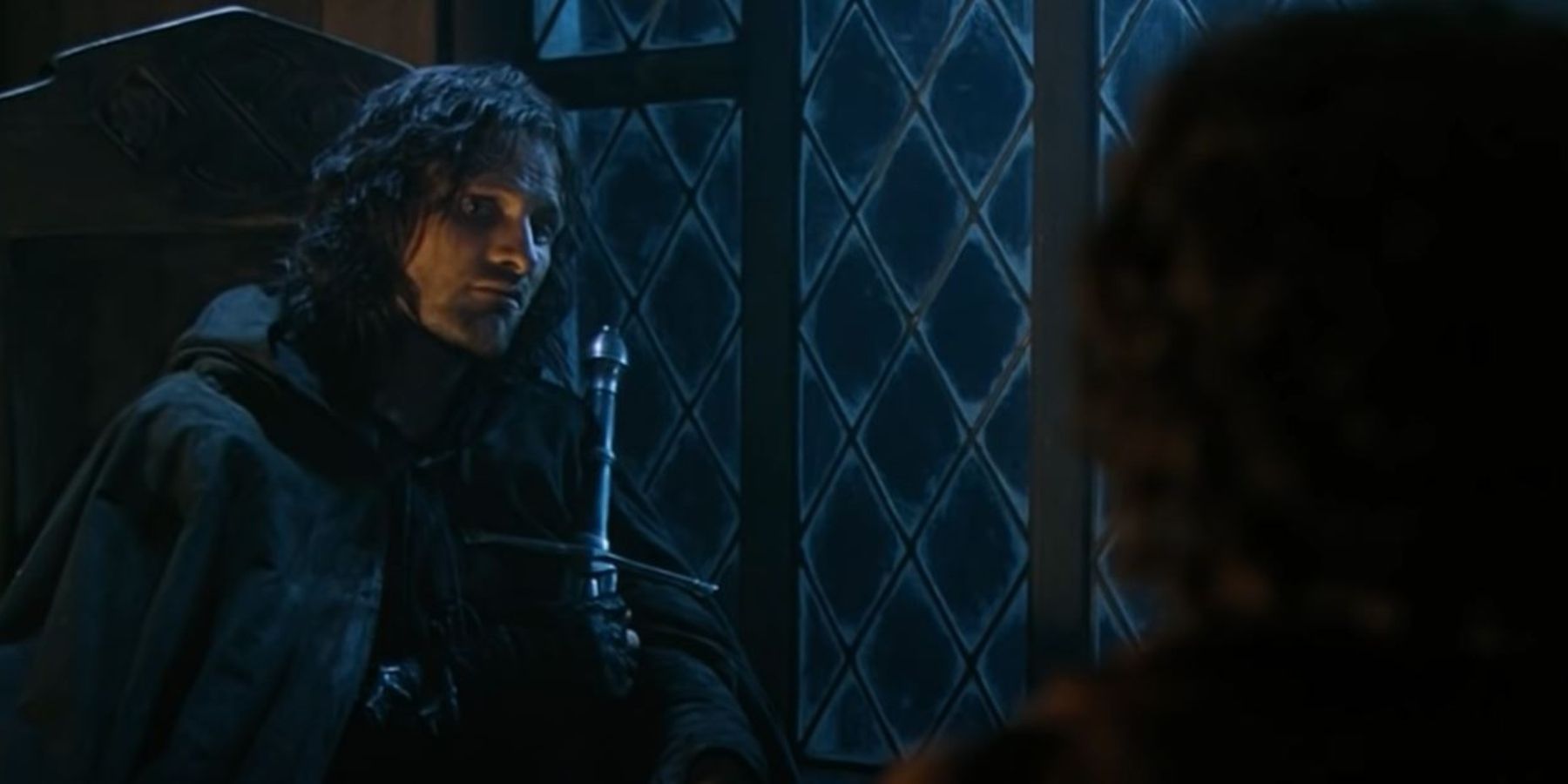 Aragorn tells Frodo about the ring wraiths