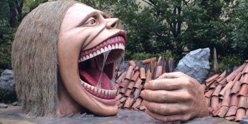 Attack On Titan Statues, Osaka