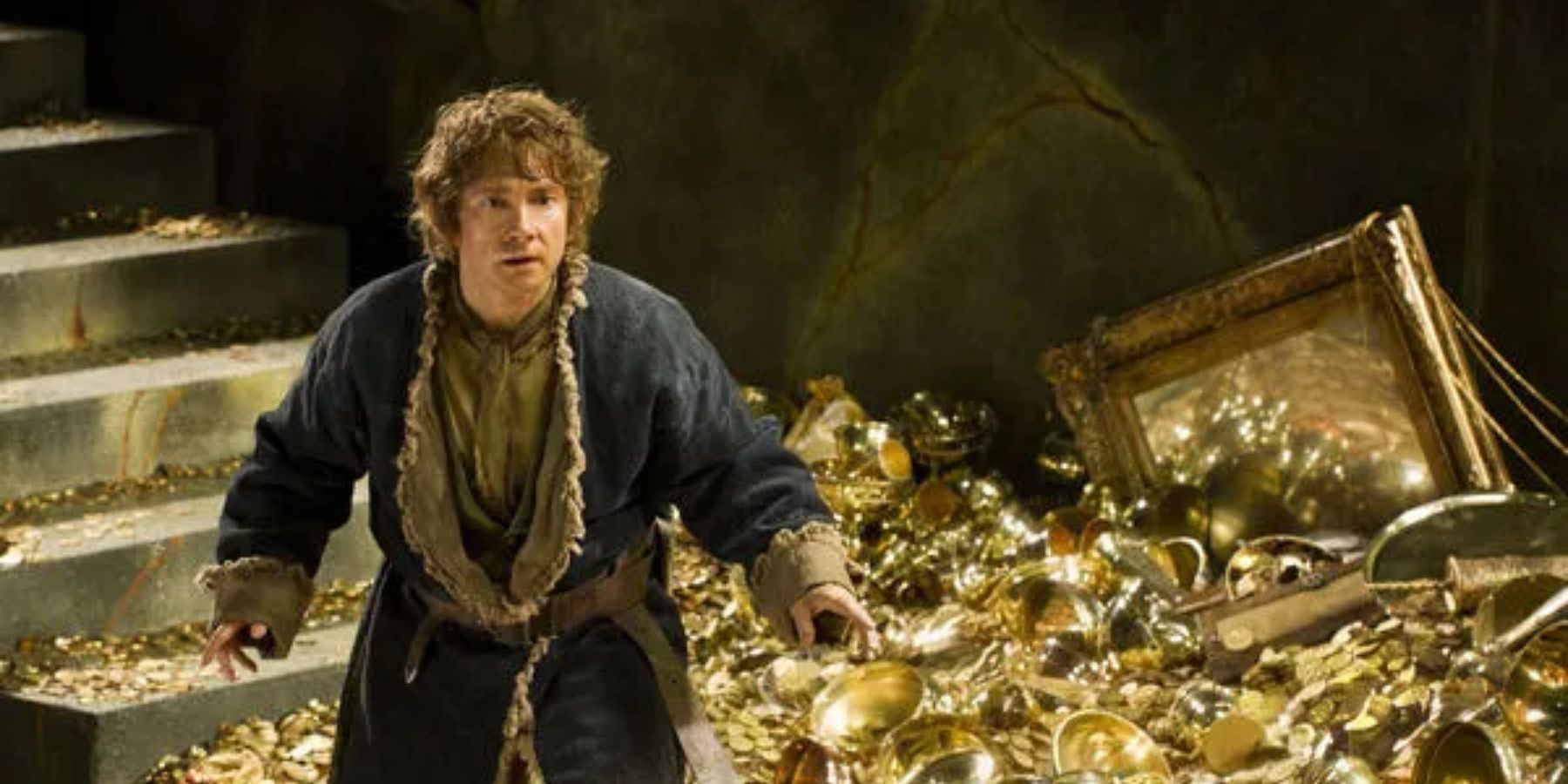 Bilbo disturbing the gold