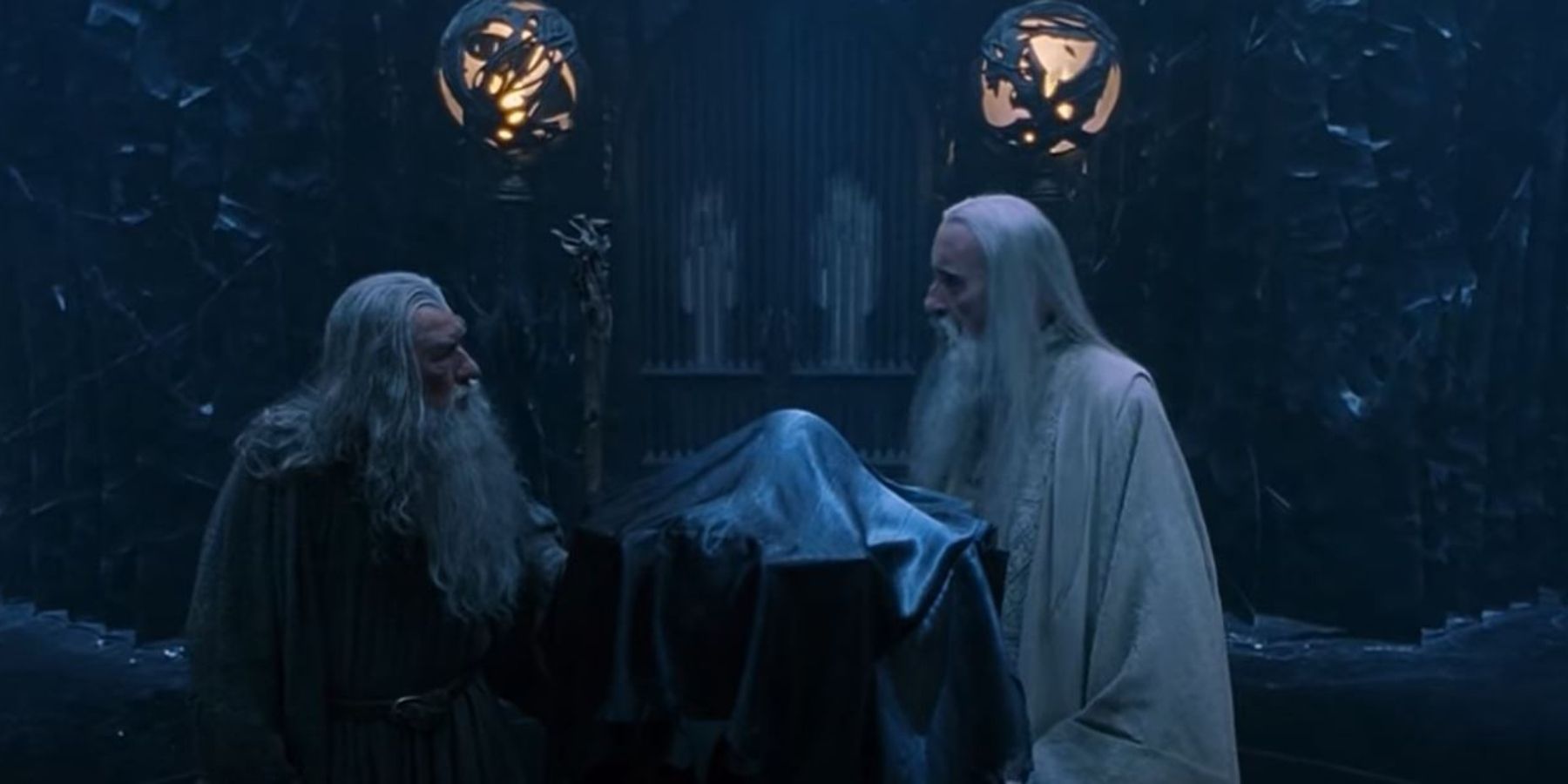 Gandalf and Saruman Palantir